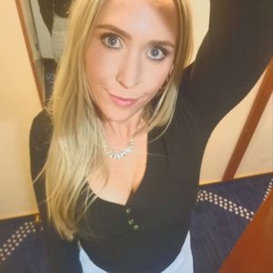 Meet your Posher, Elle